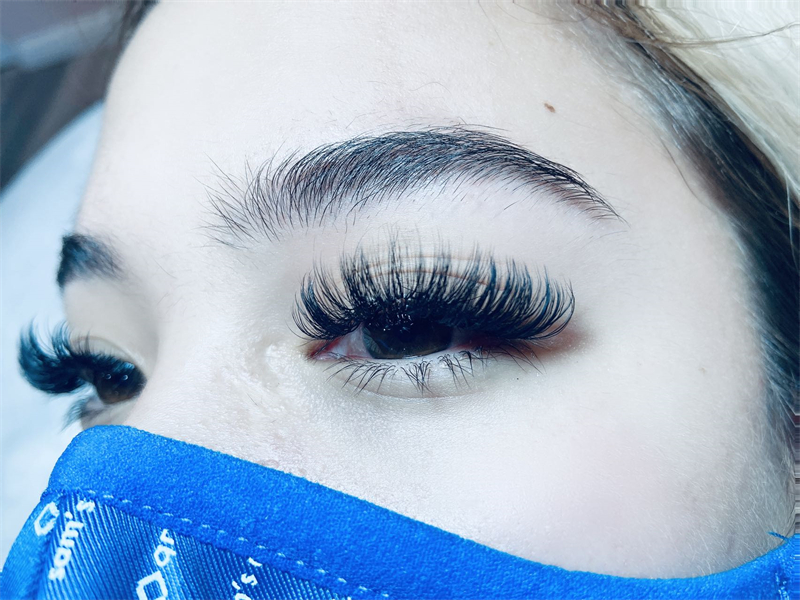 Eyelash Extension - image 24