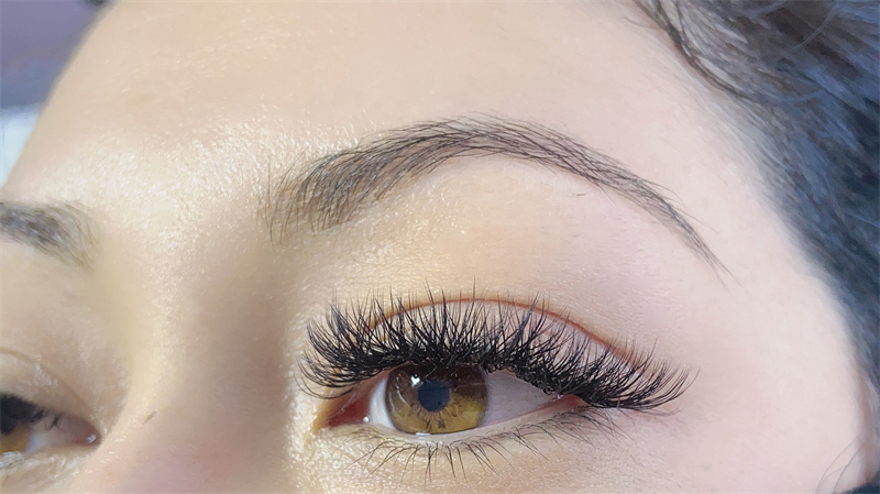 Eyelash Extension - image 23