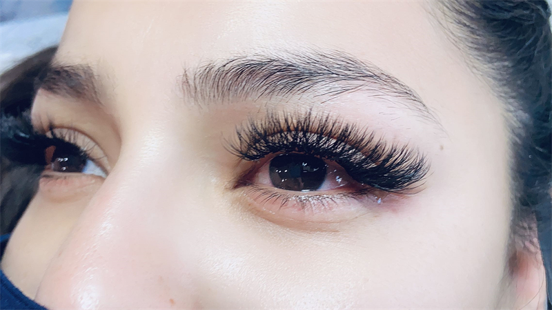 Eyelash Extension - image 15
